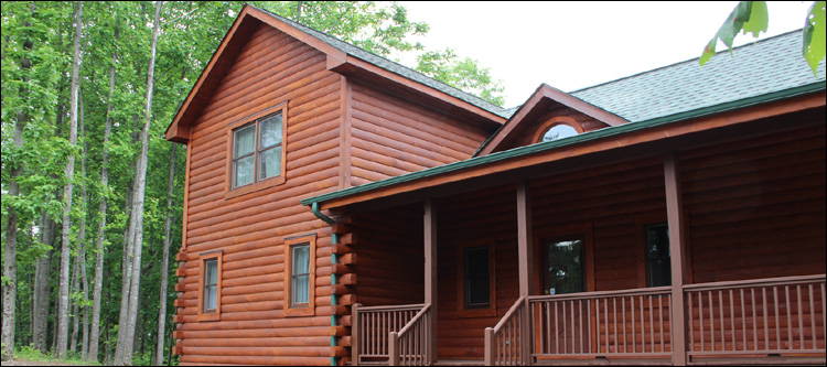 Log Home Staining in Charlottesville City, Virginia